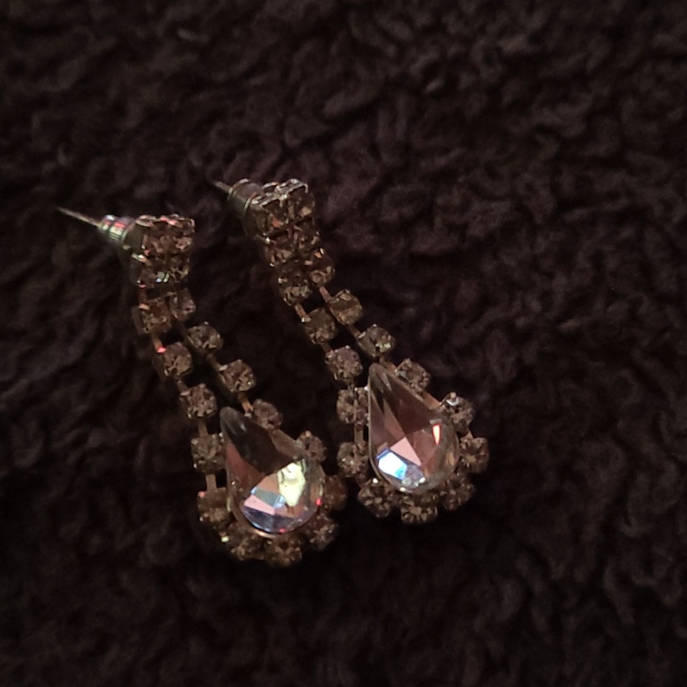 Vintage 1950s Rhinestone Teardrop Earrings